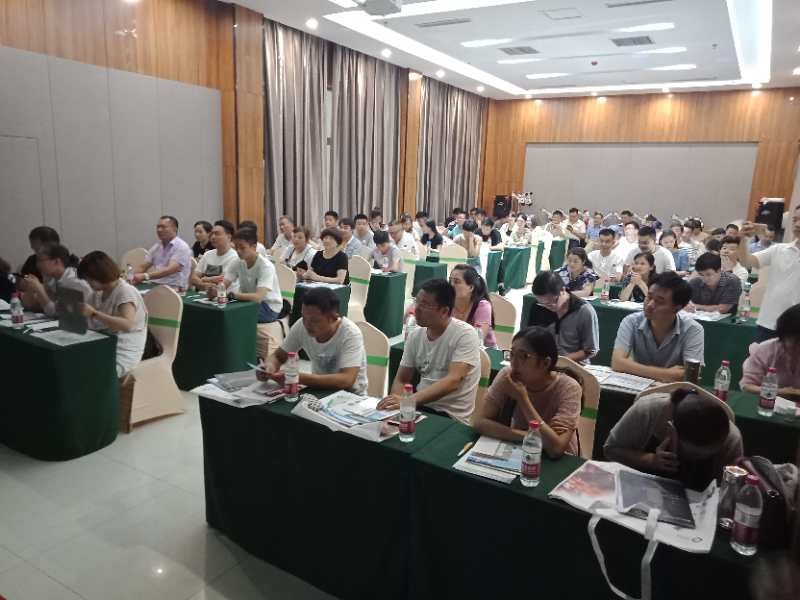 鋒度顯微根管課程連續開課！